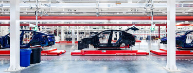 Los trabajadores de Tesla en Alemania de baja médica están recibiendo una visita inesperada: la de sus jefes